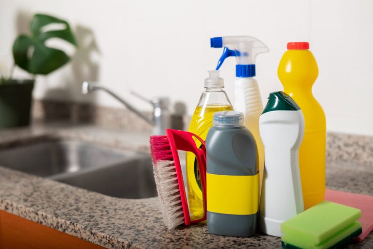 Los productos de limpieza también incorporan tecnología para el cuidado del hogar